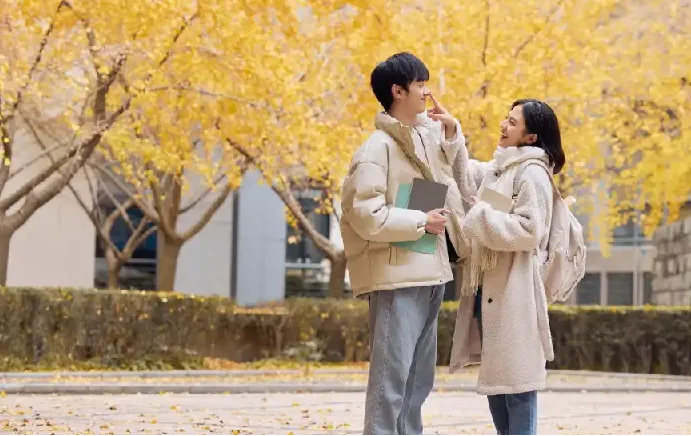 艾克《傻瓜式把妹术》：高难度女性群体情感破冰课程