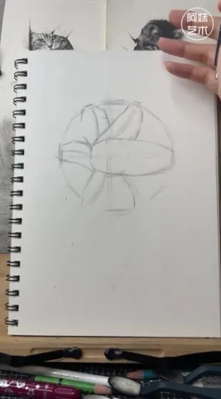 阿妹老师零基础绘画课：动漫·素描·艺术创作三合一课程