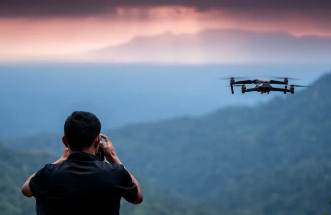 杨晓利《大师级的摄影思维:搞定相机手机无人机》课程