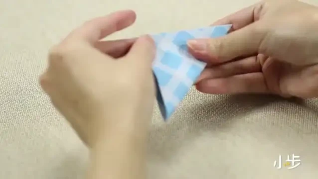 亲子折纸手工课：30个趣味折纸教程，开启亲子互动新体验