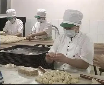 烘焙大师课:巴黎贝甜60款经典蛋糕面包配方与视频教程