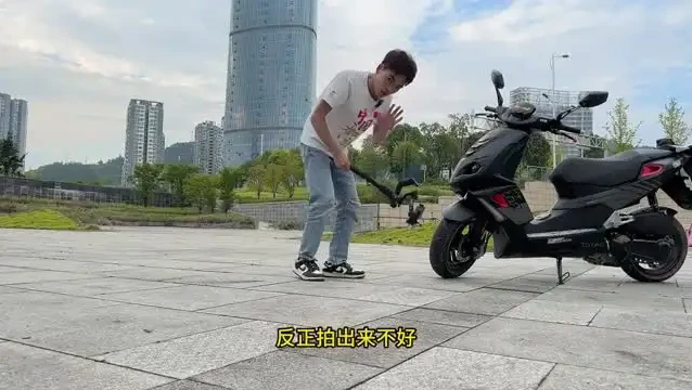 0基础汽车摄影与剪辑：从入门到精通，打造炫酷汽车视频