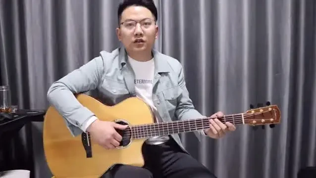 吉他系统教程：从小白到大神，吉他学习全程指南