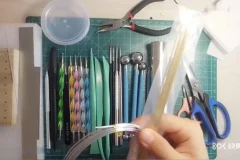 超轻黏土全教程：手办萌食场景浮雕制作指南