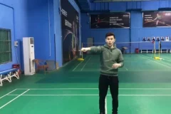 李宇轩19课羽毛球杀球教学：握拍至起跳杀球全掌握