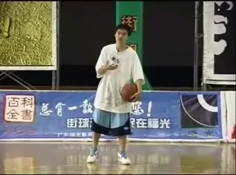 140招街头篮球初中高全阶段教学视频：全面提升篮球技巧课程