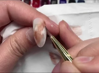 语菲老师美甲教程：零基础到专业的穿戴甲设计课程