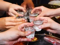 酒桌秘籍《酒饮真经》：实用酒桌交际攻略