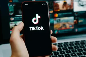 美国小红书与TikTok全流程出海实操攻略：账号注册、银行开户等要点详解