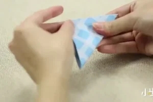 亲子折纸手工课：30个趣味折纸教程，开启亲子互动新体验