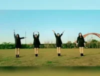 《剪映电脑版：从入门到精通视频剪辑教程与素材》