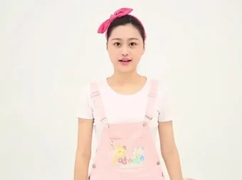 咕力咕力小画家：37节水彩童话创意启蒙课