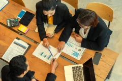 晚情《职场掘金课》：解锁升职、心态、情商与管理的职场秘籍