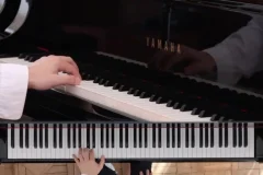 18课时经典轻音乐教程：从《天空之城》到《菊次郎的夏天》，感受钢琴魅力