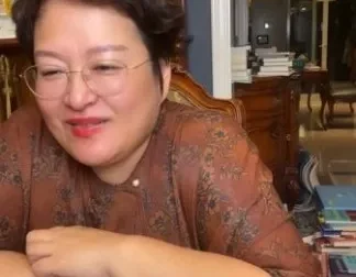 白大姐70节精英女孩成长必修课：0 – 18岁幼教到婚恋全指南