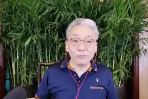 齐善鸿《觉醒即重生，人生开悟课》：洞悉人性本质，开启心灵觉醒之旅
